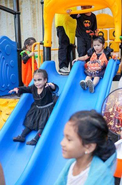 FInisterre Batch 1-44