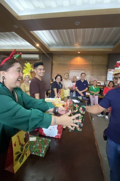 Finisterre Party (1)