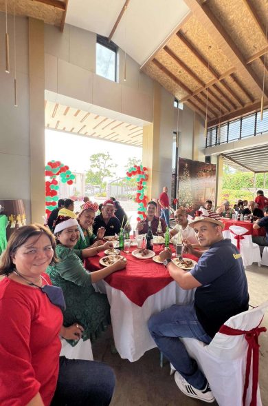 Finisterre Party (7)