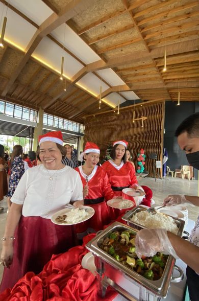 seller Christmas party (6)